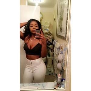 Meet your Posher, Jamilah